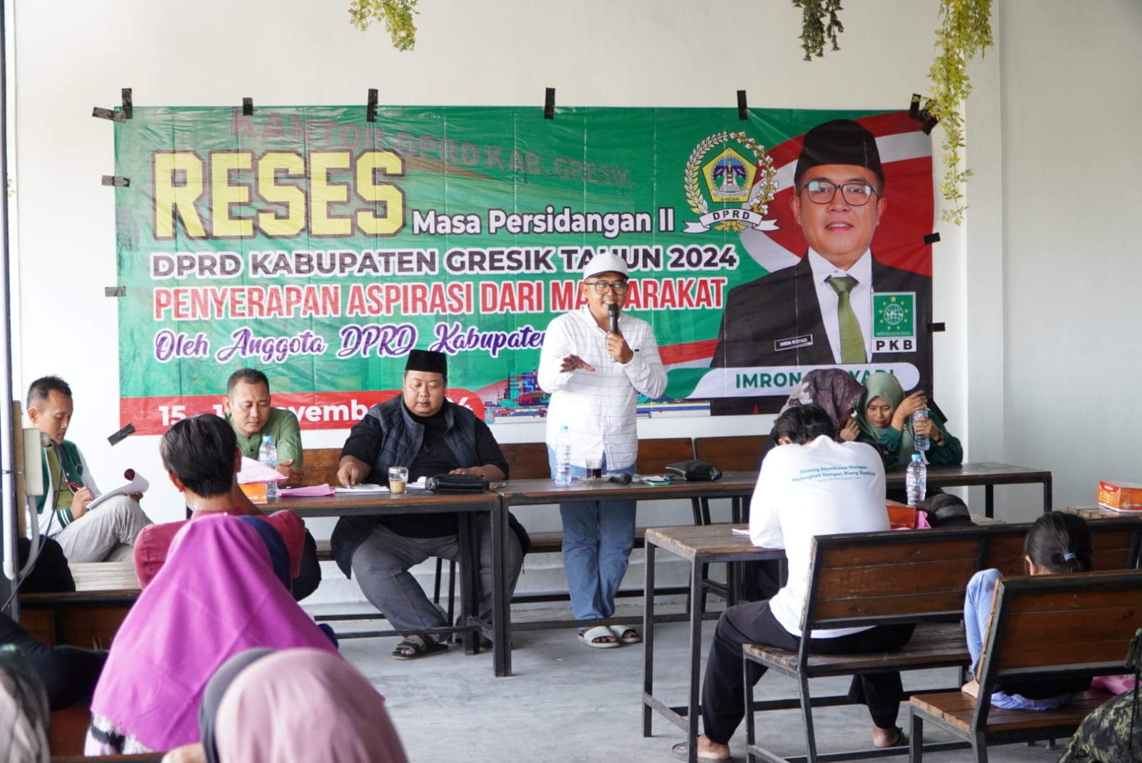 Ketua Fraksi PKB DPRD Gresik, Imron Rosyadi, Dengarkan Aspirasi Warga dalam Reses Masa Sidang II